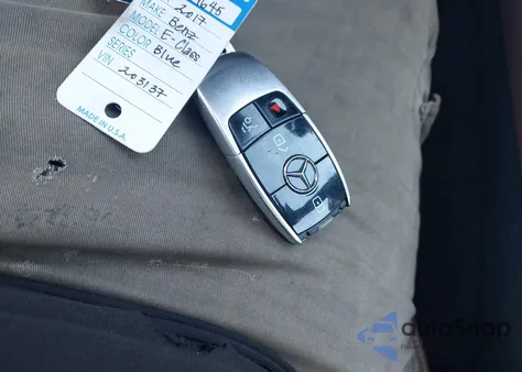 2017 Mercedes-Benz E 300 из США, поврежденный, VIN WDDZF4JB9HA203137